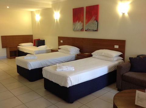 Cairns Queenslander Hotel & Apartments - Accommodation Tasmania 28
