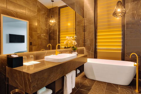 Eatons Hill Hotel - Accommodation Tasmania 14