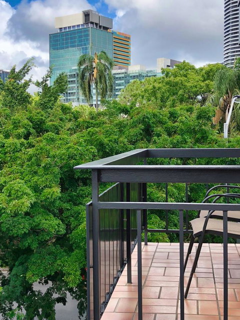 Soho Brisbane - Accommodation Tasmania 30