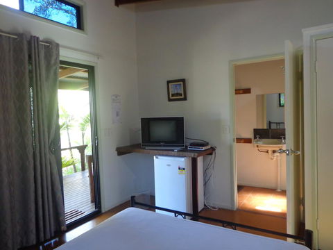 1770 Southern Cross Travellers Retreat - Accommodation Tasmania 29