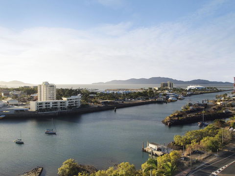 Oaks Townsville Metropole Hotel - Accommodation Tasmania 3