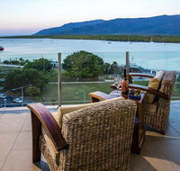 Jack and Newell Holiday Apartments - Accommodation Tasmania