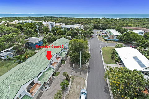 Growder Court 3 - Coolum Beach QLD - Accommodation Tasmania 1