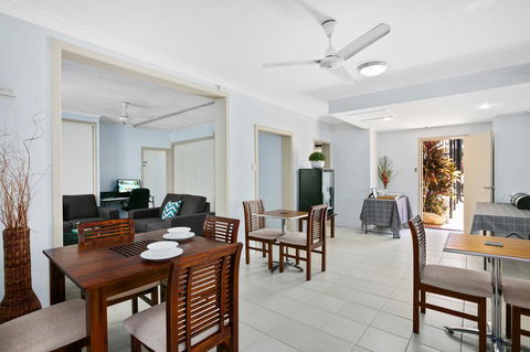 Cairns City Palms - Accommodation Tasmania 6