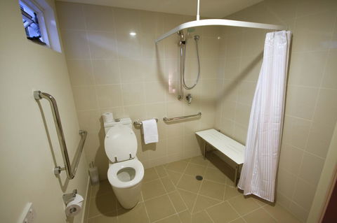 Domain Serviced Apartments - Accommodation Tasmania 15