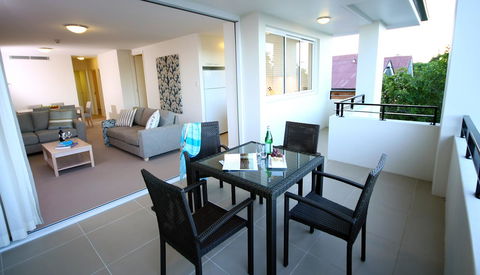 Domain Serviced Apartments - Accommodation Tasmania 18