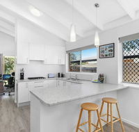Beautiful Home- Walk to Beach-Short drive to Noosa - Accommodation Tasmania