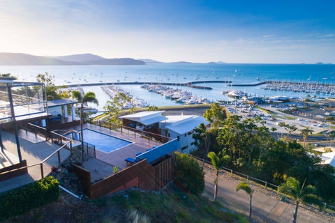 Nautilus On The Hill - Airlie Beach - Accommodation Tasmania 0