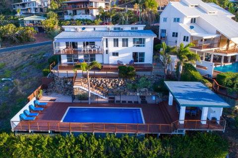 Nautilus On The Hill - Airlie Beach - Accommodation Tasmania 19