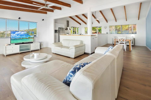 Nautilus On The Hill - Airlie Beach - Accommodation Tasmania 29