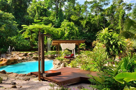 Misty Mountains Rainforest Retreat - Accommodation Tasmania 0