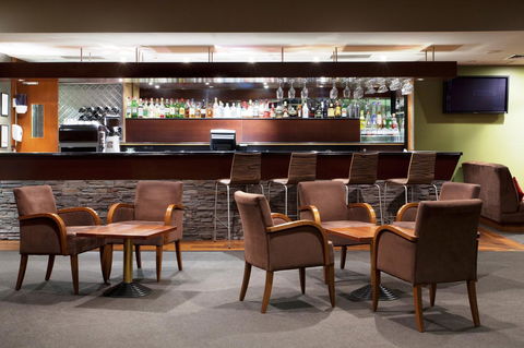 DoubleTree By Hilton Cairns - Accommodation Tasmania 10