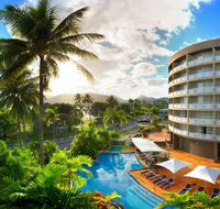 DoubleTree by Hilton Cairns - Accommodation Tasmania