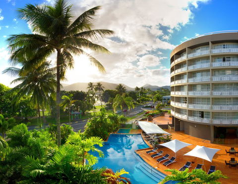 DoubleTree By Hilton Cairns - Accommodation Tasmania 0