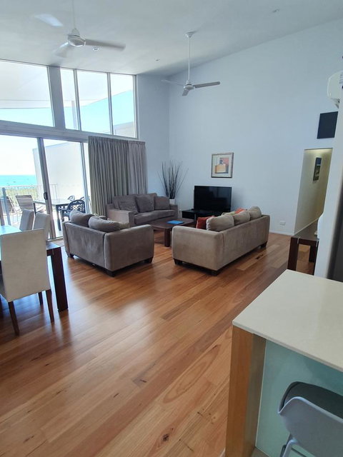 Azure Sea Whitsunday Resort - Accommodation Tasmania 21