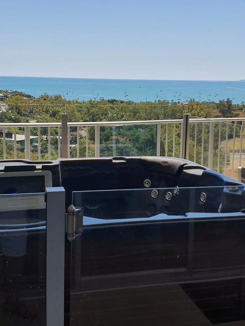 Azure Sea Whitsunday Resort - Accommodation Tasmania 20
