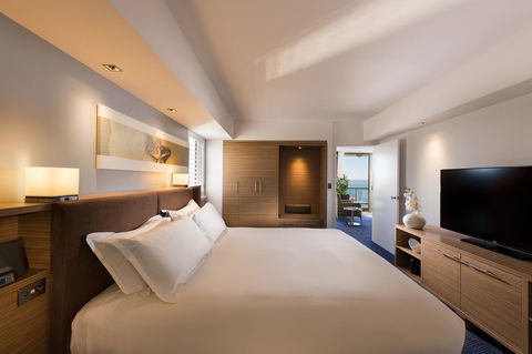 Sofitel Gold Coast Broadbeach - Accommodation Tasmania 5