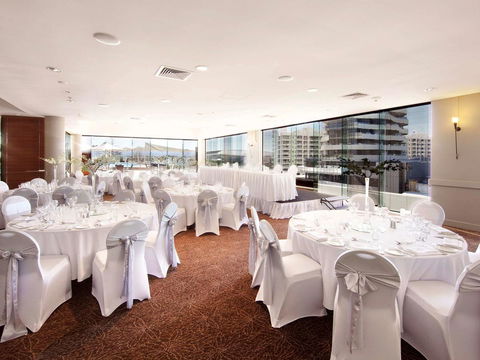 Sofitel Gold Coast Broadbeach - Accommodation Tasmania 37
