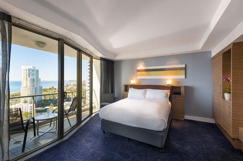 Sofitel Gold Coast Broadbeach - Accommodation Tasmania 8