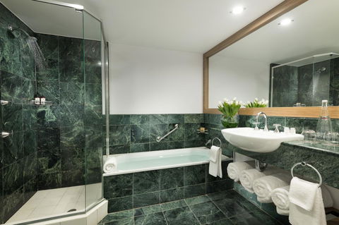 Sofitel Gold Coast Broadbeach - Accommodation Tasmania 2