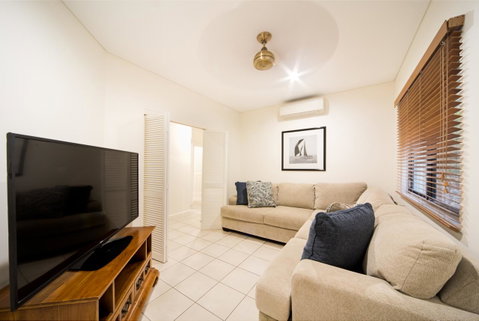 Portside Whitsunday Luxury Holiday Apartments - Accommodation Tasmania 20