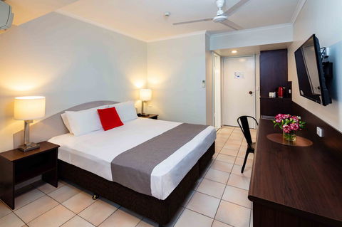 Hides Hotel - Accommodation Tasmania 3
