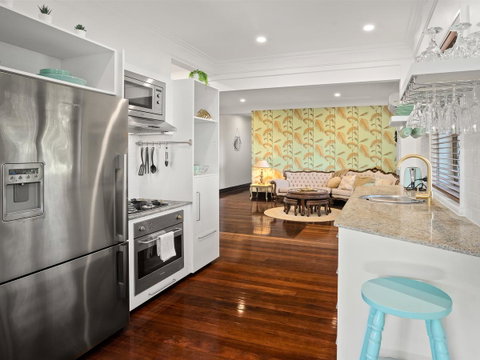 Anville Court - Accommodation Tasmania 4