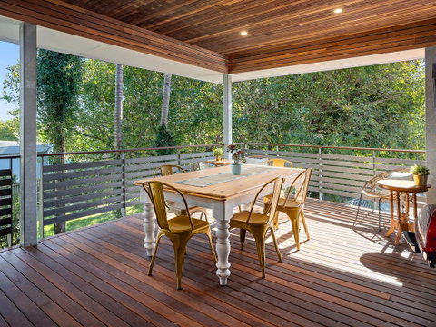 Anville Court - Accommodation Tasmania 0