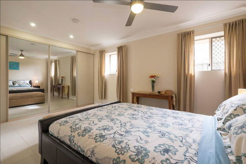 The Villa At The Bay - Accommodation Tasmania 4
