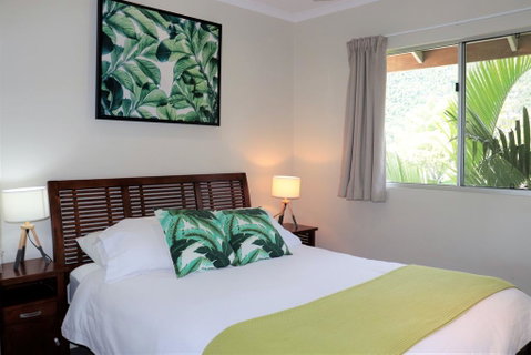 Watersons At Airlie Central Apartments - Accommodation Tasmania 2