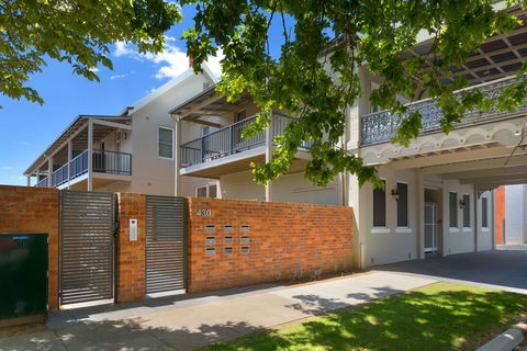 Waterstreet Apartment - Accommodation Tasmania 2