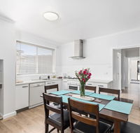 Wattle Grove Villa - Accommodation Tasmania