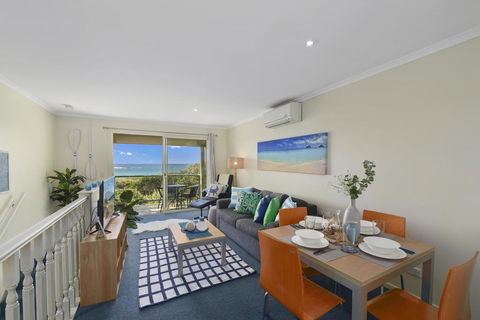 Waves At Sapphire - Accommodation Tasmania 2