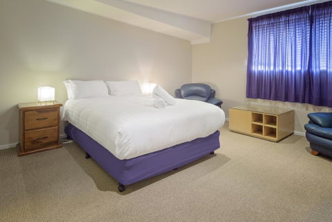 Wendaleigh 8 - Central Unit - Accommodation Tasmania 1