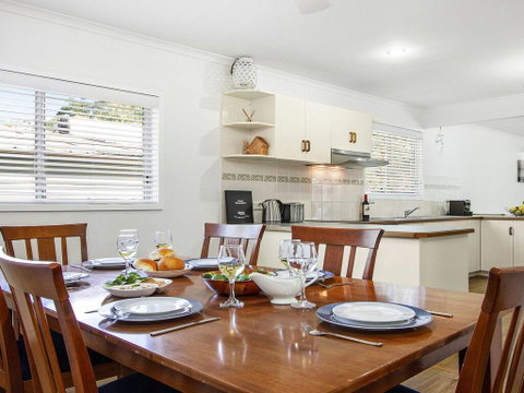 Whispering Waves - Relaxing Beach House - Accommodation Tasmania 3