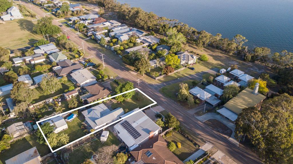 Churchill VIC Accommodation Tasmania
