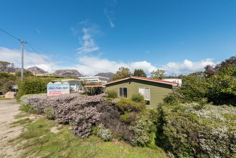 Wineglass - Accommodation Tasmania 0