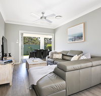 Wowly Waters - Pet Friendly - 1 Min Walk to Beach - Accommodation Tasmania