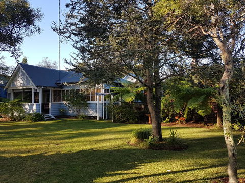 Wyreepi River Cottage - Accommodation Tasmania 2