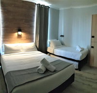 Yamba Central Hotel and Backpackers - Accommodation Tasmania