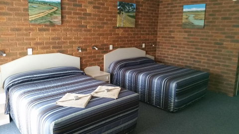 Yambil Inn - Accommodation Tasmania 2
