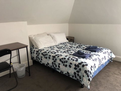 Your Home In Sandy Bay - Accommodation Tasmania 2