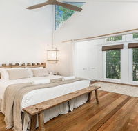 Your Luxury Escape - Bel Ombre - Palm Tree Retreat - Accommodation Tasmania