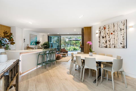 Your Luxury Escape - Ground Luxury - Accommodation Tasmania 1