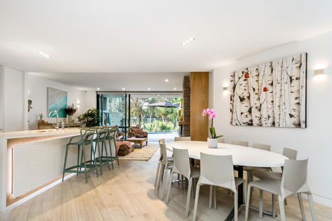 Your Luxury Escape - Ground Luxury - Accommodation Tasmania 3