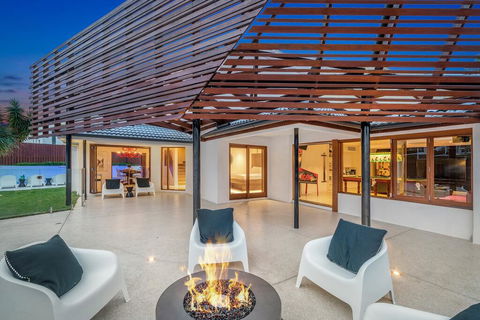 Your Luxury Escape - OneCoral - Luxury Living At Byron Bay - Accommodation Tasmania 0