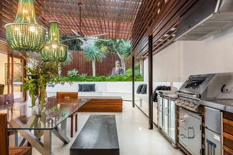Your Luxury Escape - OneCoral - Luxury Living At Byron Bay - Accommodation Tasmania 2