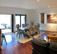 Zero Contact Private CBD-Social-Chillout-Oasis with Outdoors For You  Friends - Accommodation Tasmania