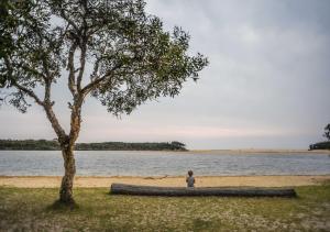 Currimundi Beach House - 1min To Currimundi Lake & Beach - Accommodation Tasmania 3