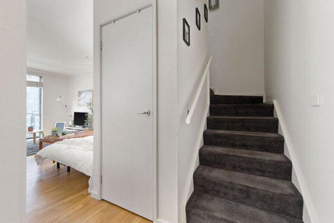 A 2BR Loft Near Melbourne Central FREE Parking - Accommodation Tasmania 3